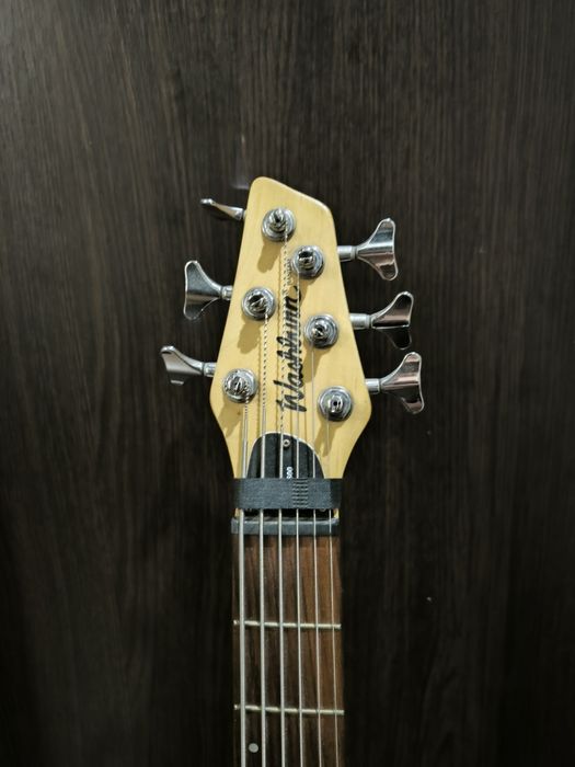 Wahburn xb 600 - 6 струнна бас гітара