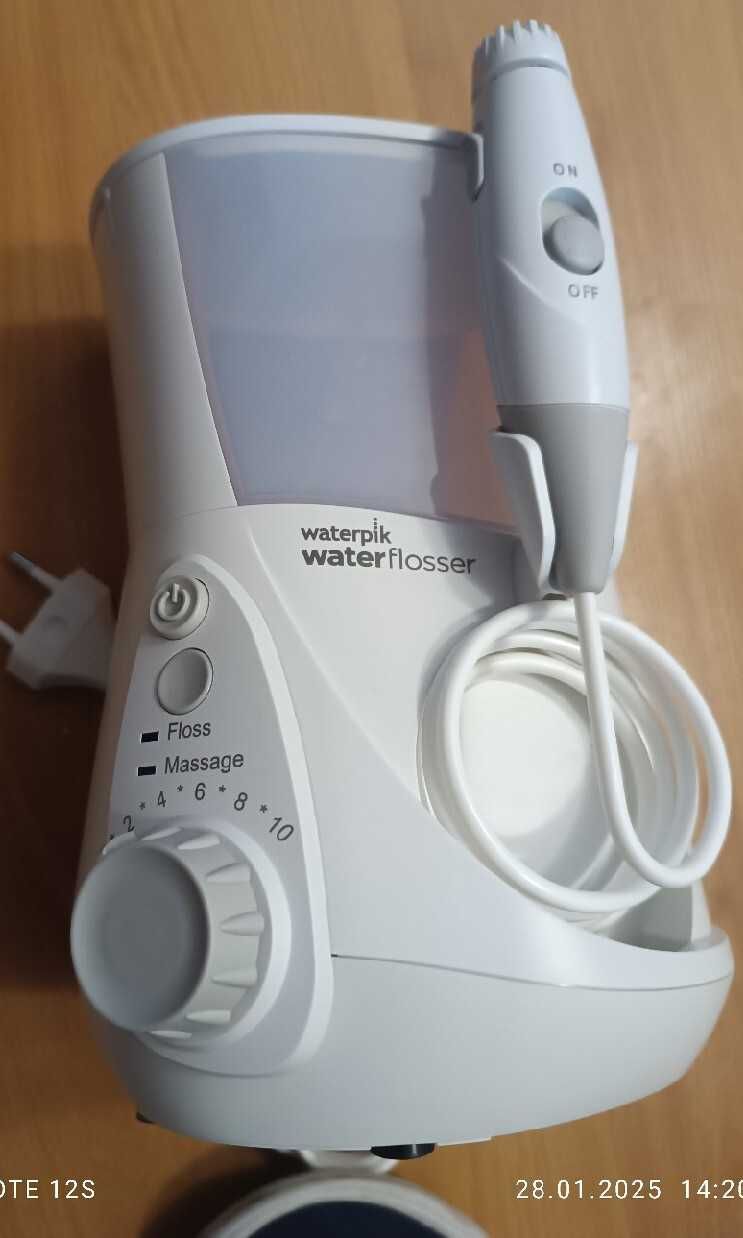 Irygator waterpik WP 660 E biały.