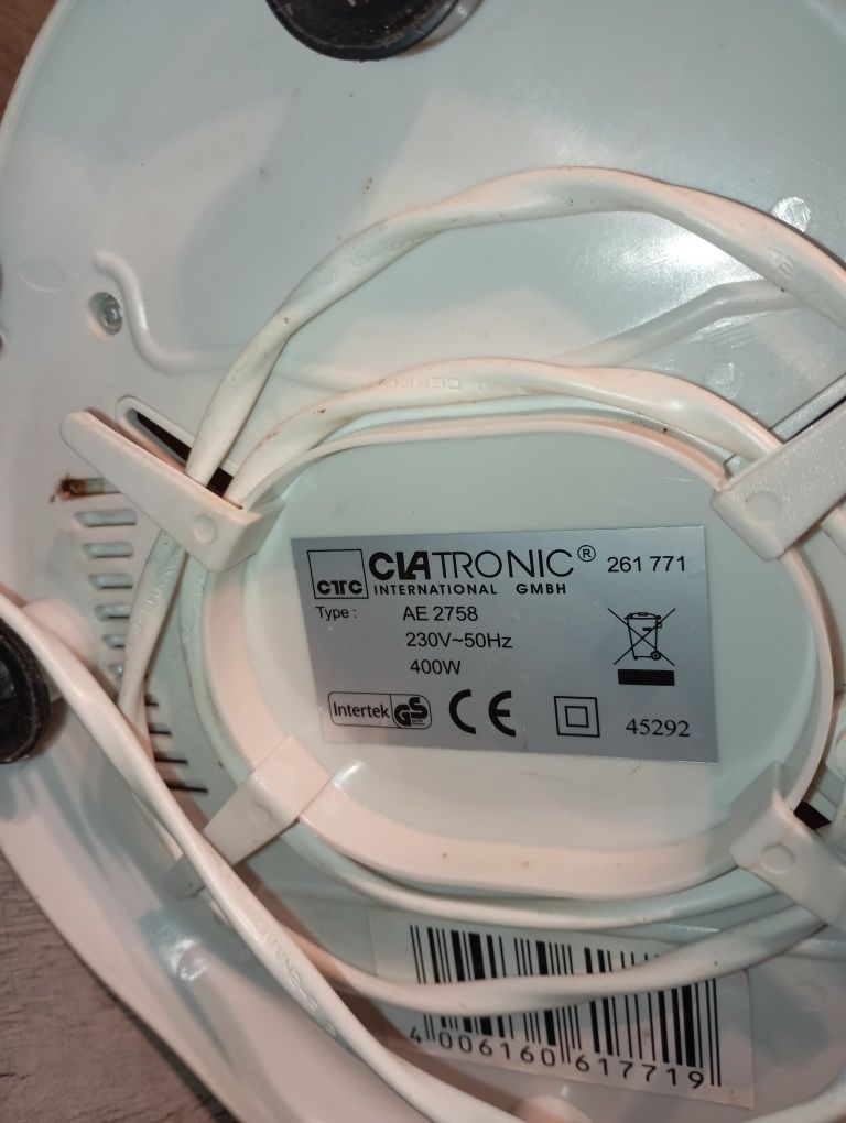 sprawna sokowirówka Clatronic AE 2758, wyciskacz do owoców 
sokowirówk