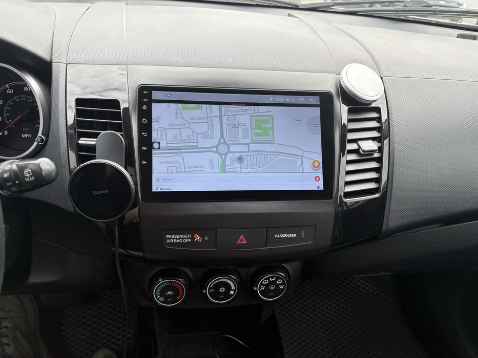 Mitsubishi outlender xl 2011 2.4 бензин, варіатор (автомат)