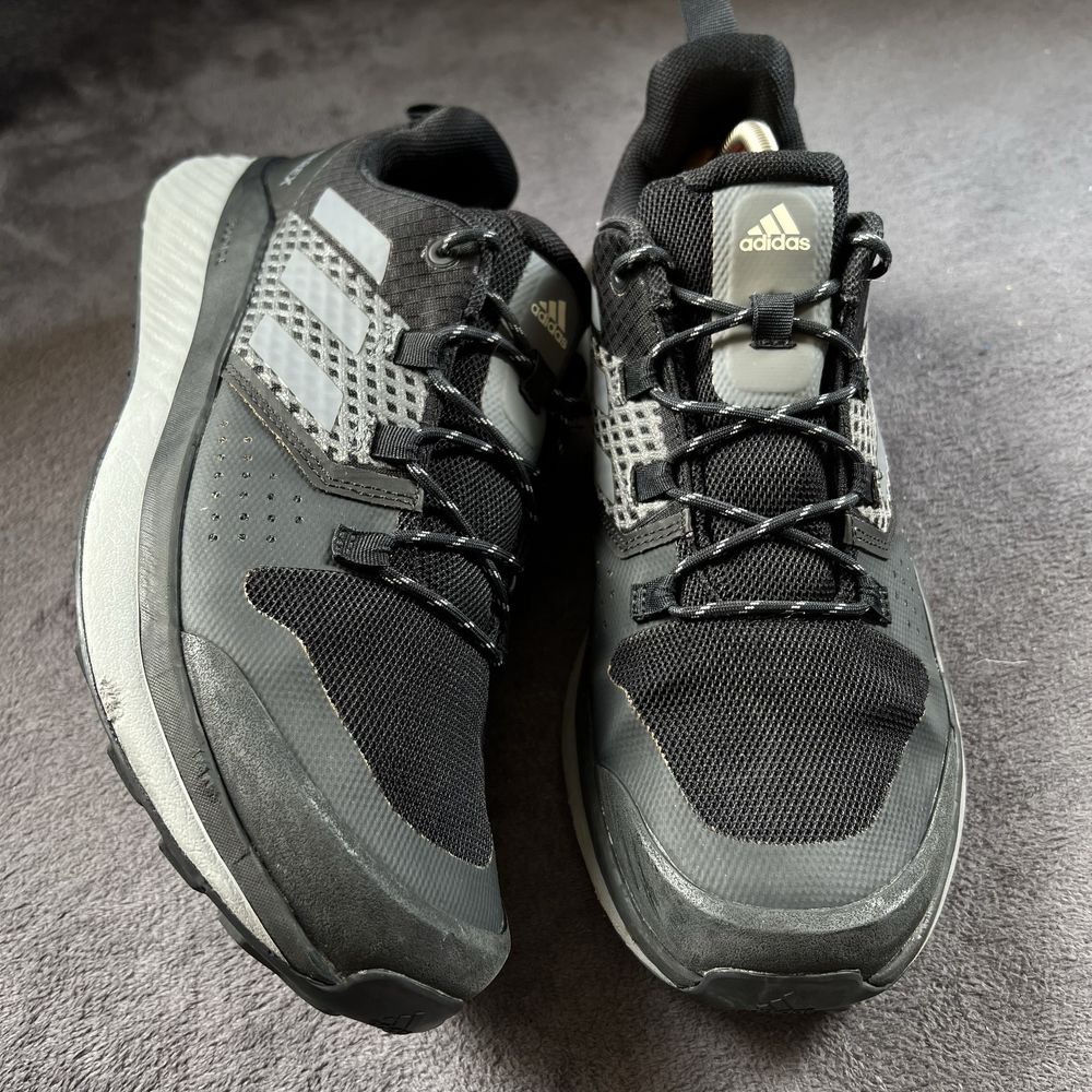 Чоловічі кросівки Adidas Terrex. P. 44.