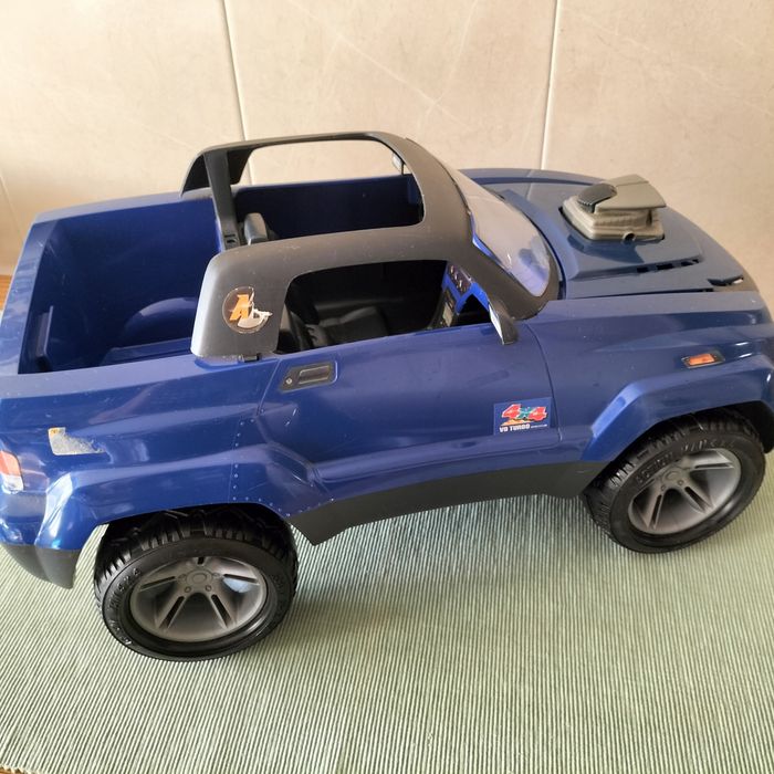 Jipe Action Man brinquedo sinais evidentes muita brincadeira