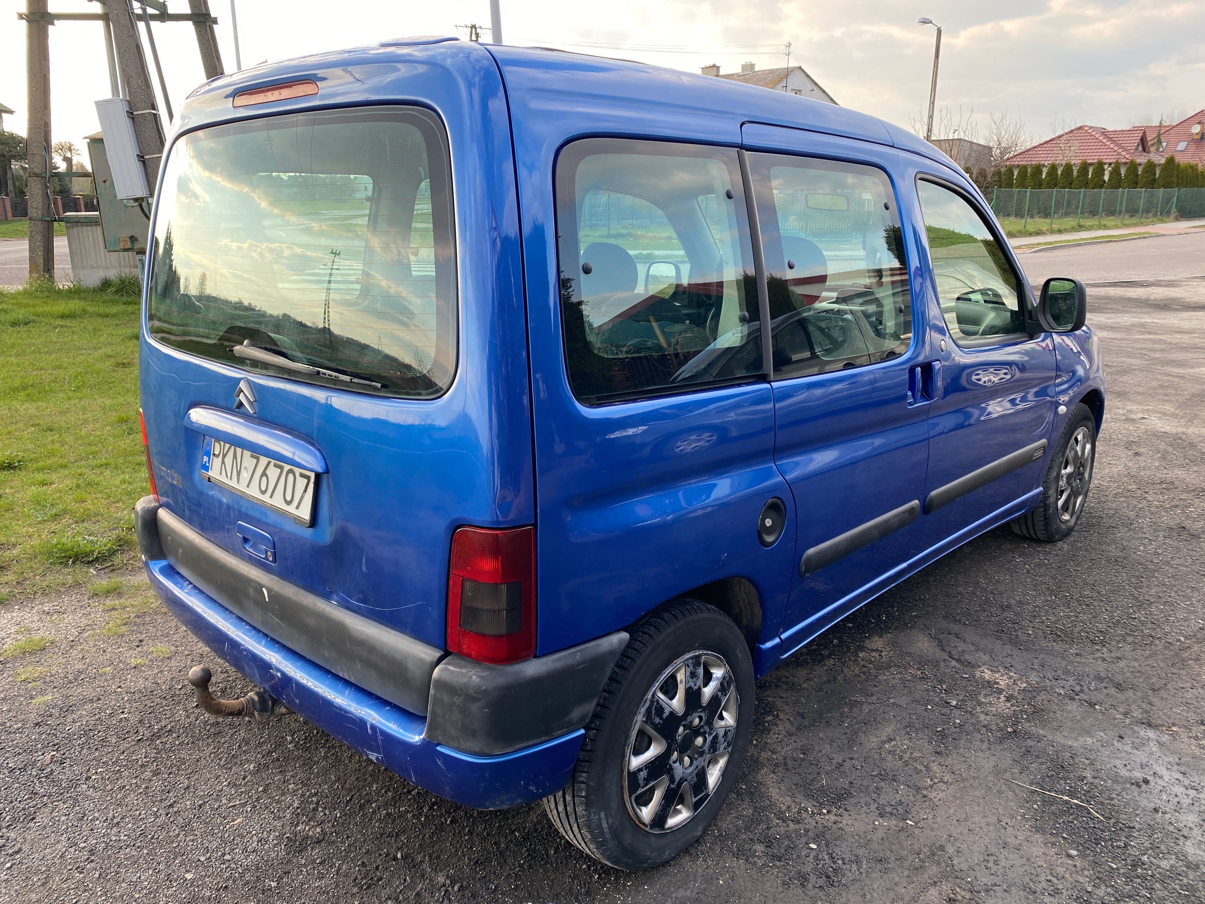 sprzedam Citroen Berlingo 2,0 2004