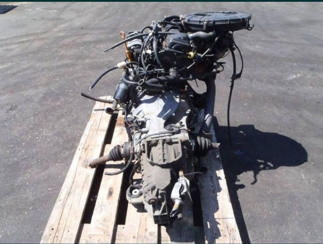 Двигатель двигун мотор АКПП Автомат Audi 80 B4 1.8, 1.9, 2,0 Ауди