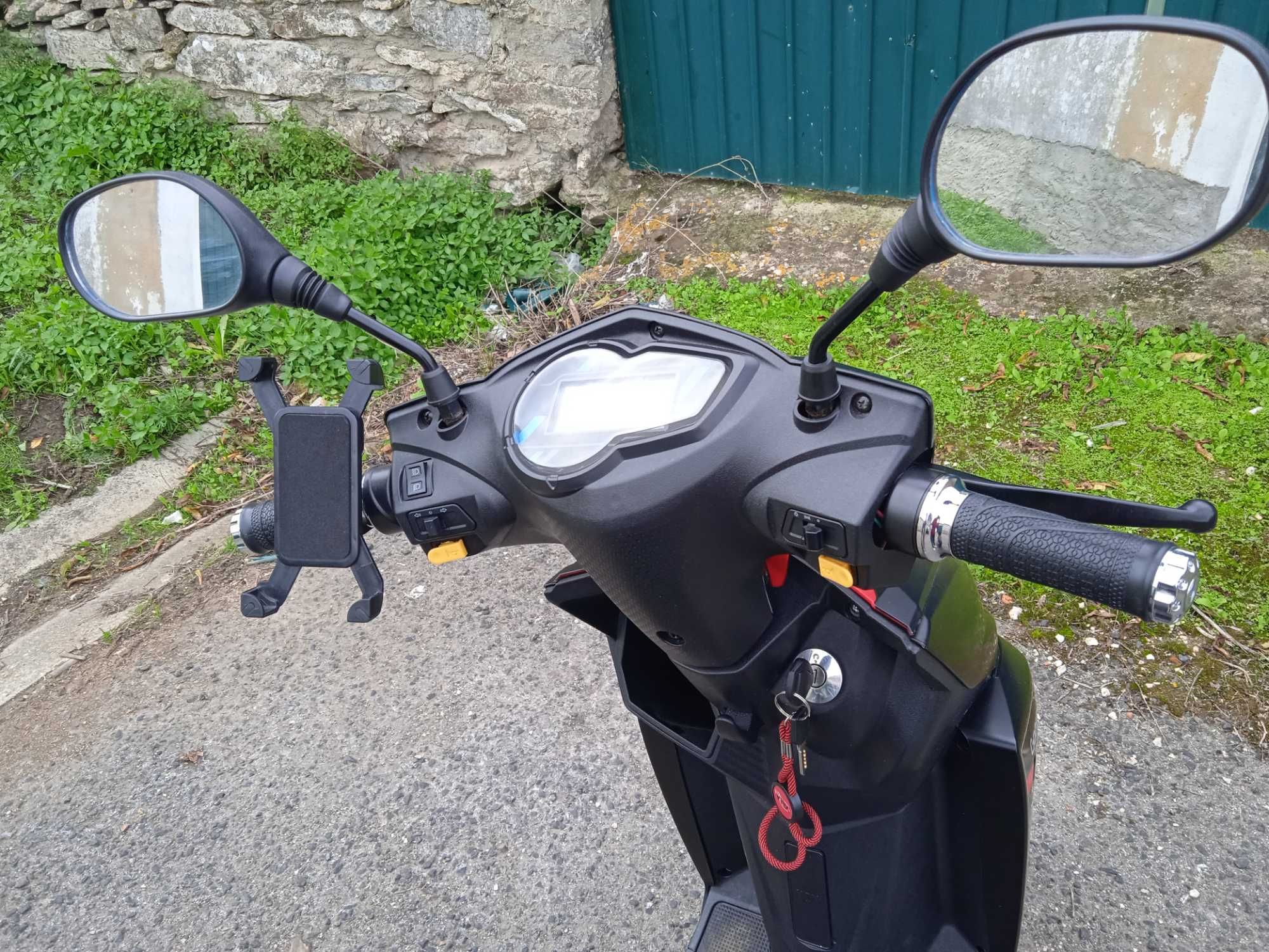 Scooter elétrica