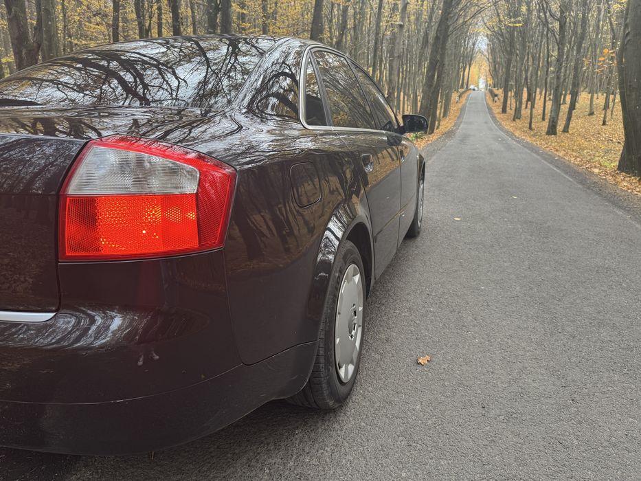 Продам Ауді А4(В6)