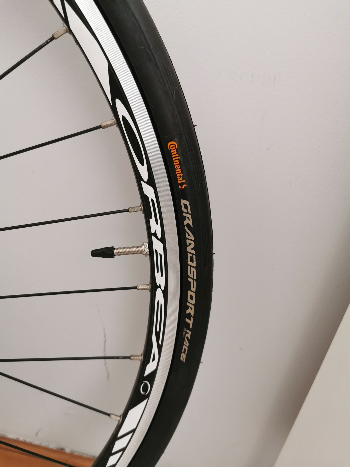Top Bicicleta Orbea Aqua... Com serviço feito, e em óptimo estado.