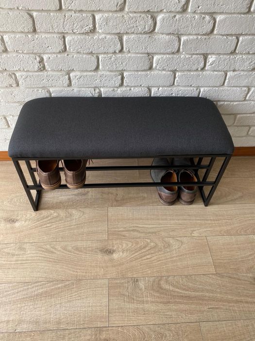 Stojak na buty z siedziskiem