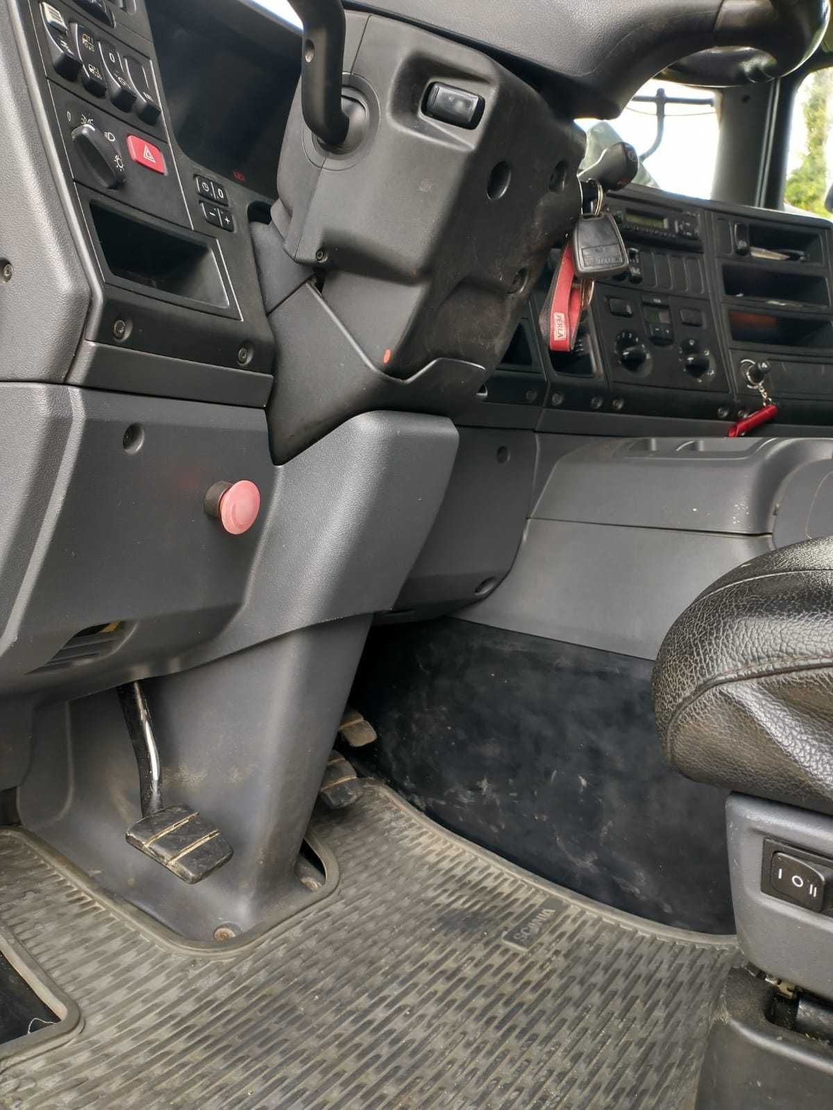 Scania P270 pojazd asenizacyjny