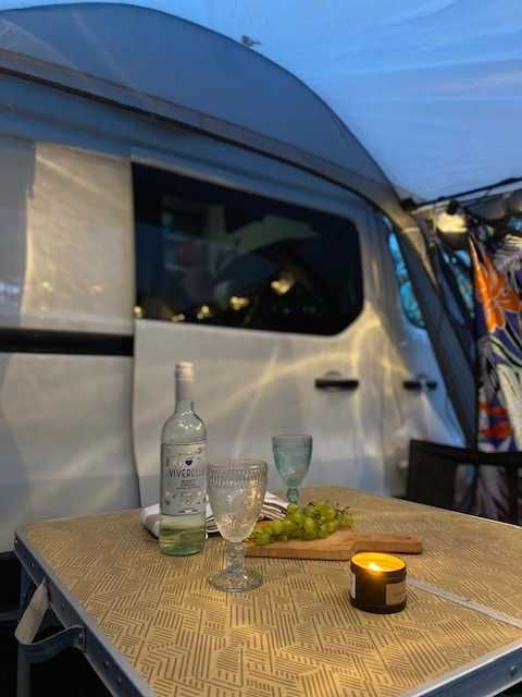 Bus Kamper 4 os do spania, Hak, Specjalny kampingowy, ogrzewanie solar