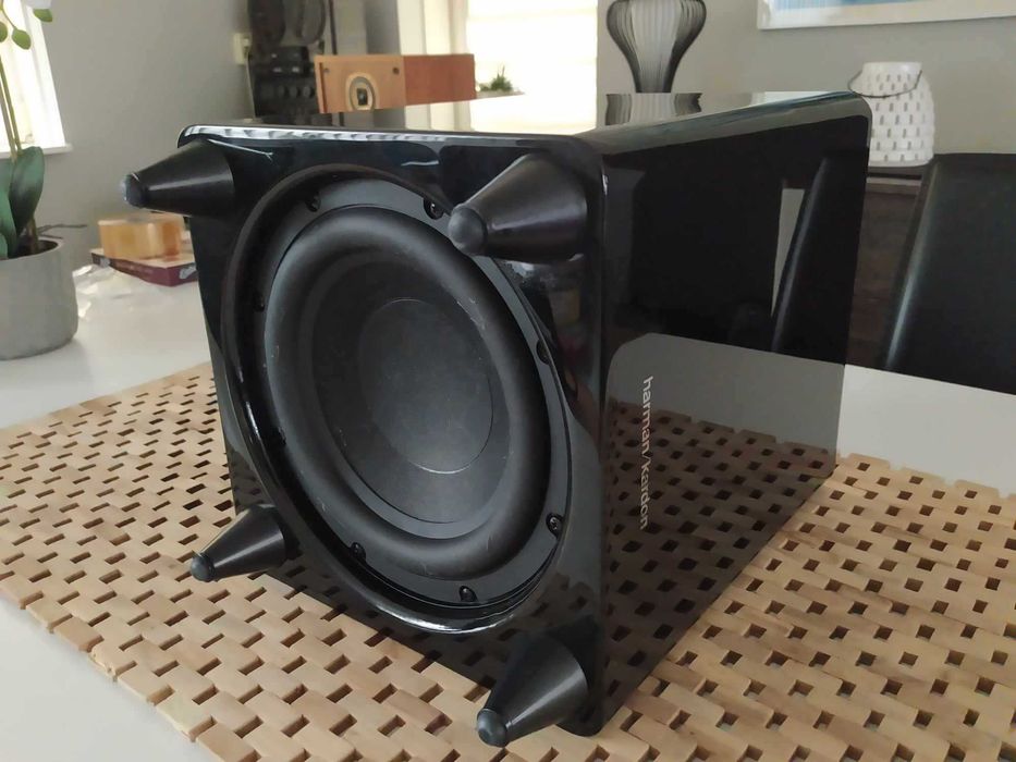 Subwoofer aktywny  Harman Kardon HKTS 210/230 CZARNY (200Waat) ZADBANY