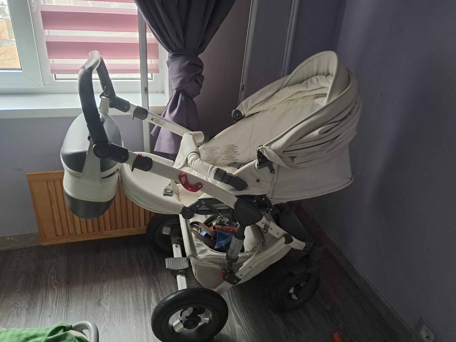 Продам коляску 2 в 1