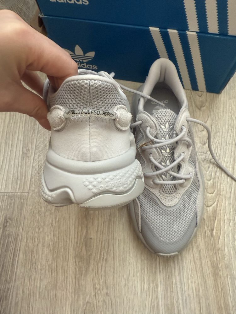 Кросівки Adidas Ozweego оригінальні