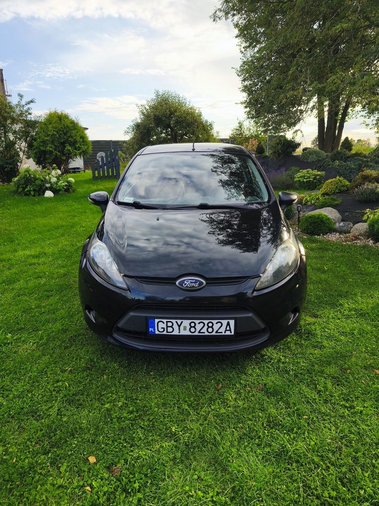 Ford fiesta 1.6 TDCi 2010 rok