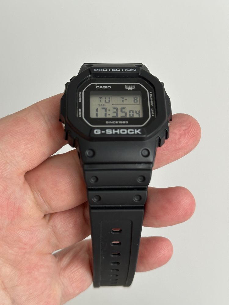 Casio G-Shock DW-5040RX-7 MOD
