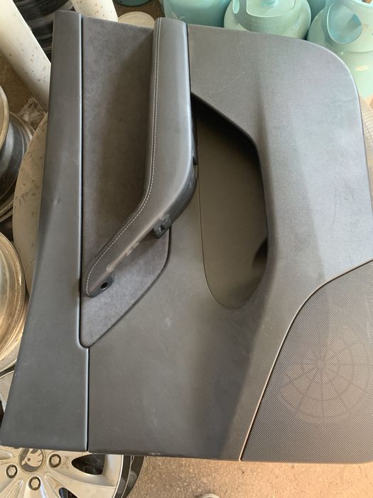 Дверна карта задня права, Tesla model Y