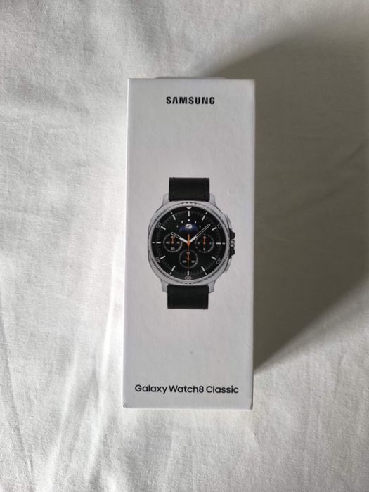 SAMSUNG Galaxy Watch 8 Classic BT (46 mm - Preto)