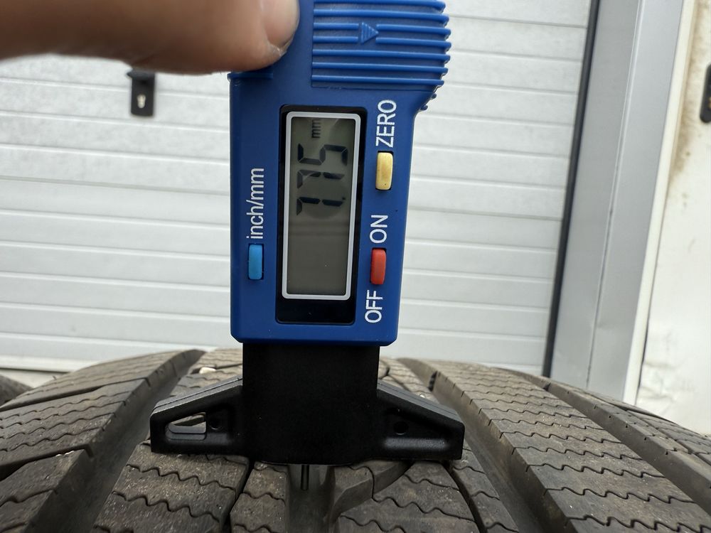 Opony zimowe Tracmax Ice-Plus S210 - 245/40/19