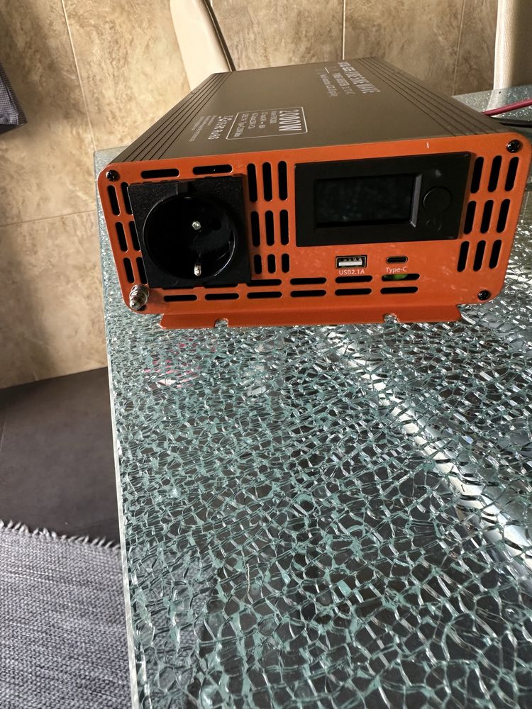 Vendo convertor usado 2 mês  convertor com 2000w de onda pura