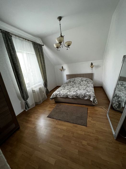 Дом в отоплением. ТЕРИТОРИАЛЬНО "Selfish Club". Метро Бориспольска 40к