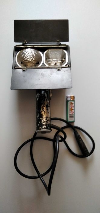 Lampa Kobold P-30 stara  reporterska