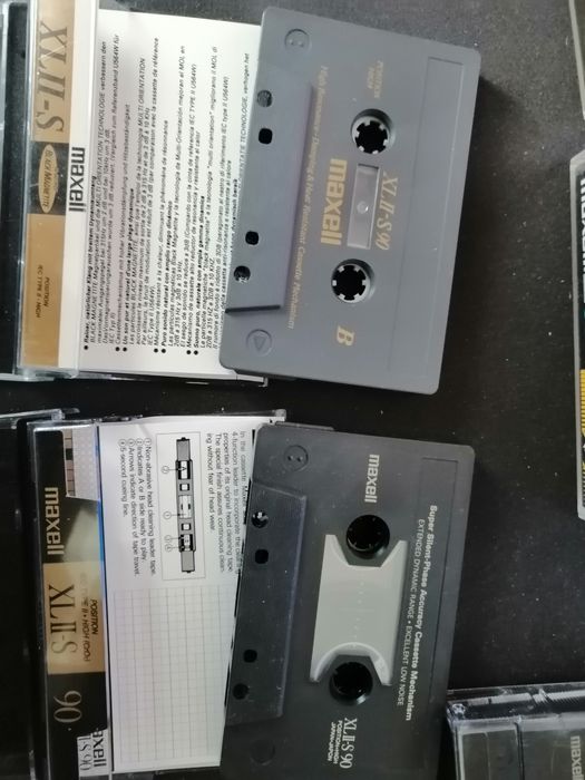 Аудиокассеты Maxell