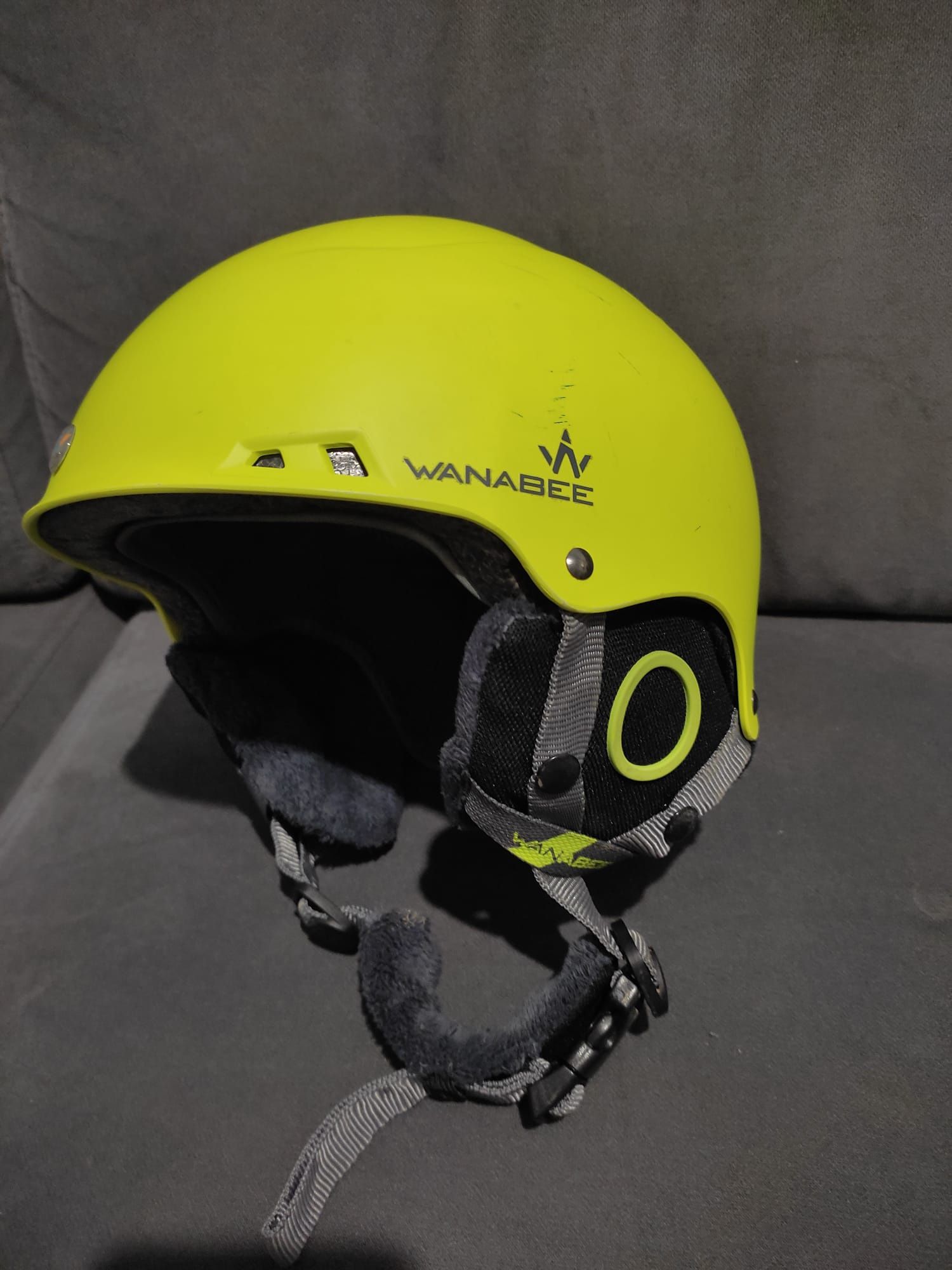 Kask narciarski Wanabee