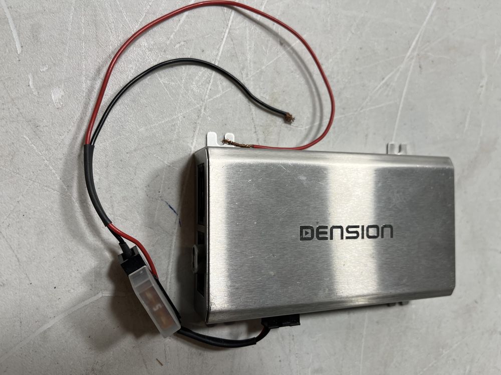 Dension gateway most 500 porsche cayenne USB