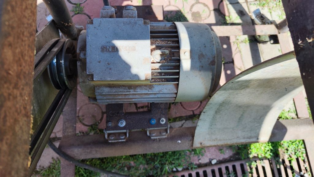 Cyrkularka silnik 2.6 kW i 4kW