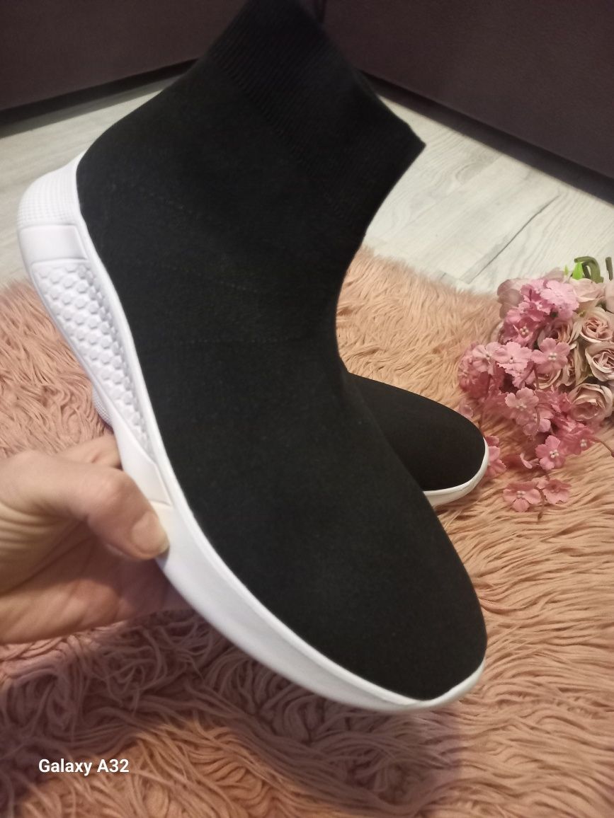 Buty skarpetkowe wsuwane męskie 43. Bianco
