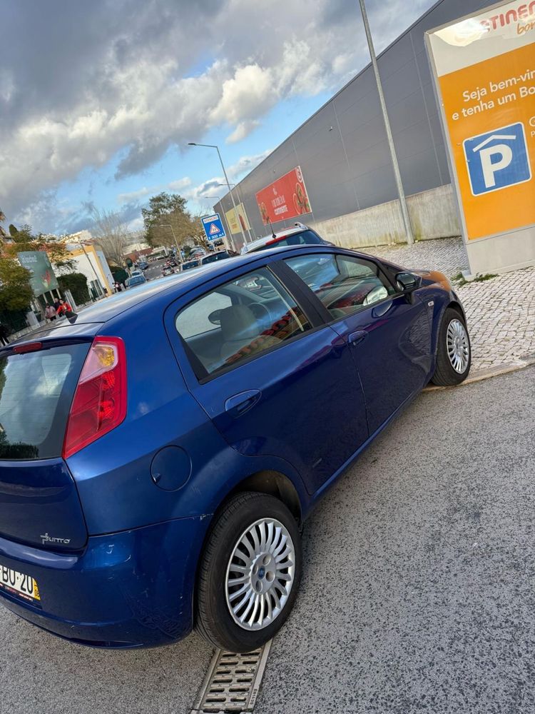 Vende fiat punto