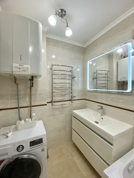 Оренда 3-кімнатної квартири на Оболоні. Азов 4в. Метро 10 хв