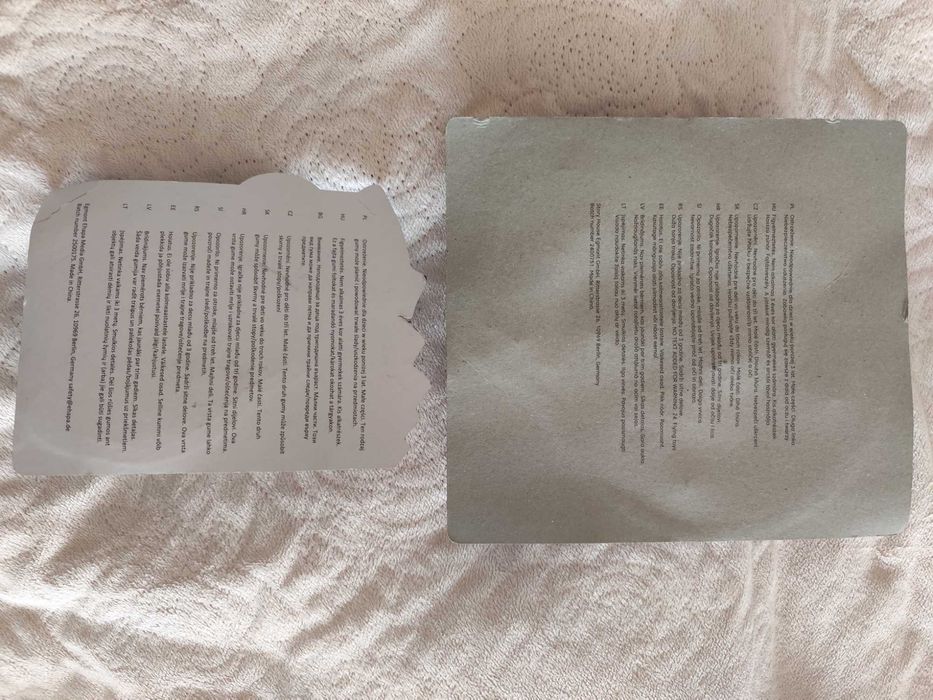 Zabawki ektotermiczny yeti i latający dron