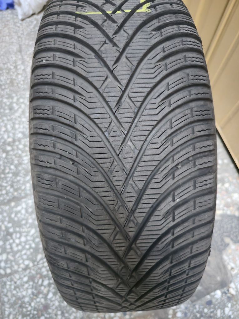 Felgi aluminiowe+opony zimowe Audi A3 A4 A5 A6 A8 Q3 Q5 17"