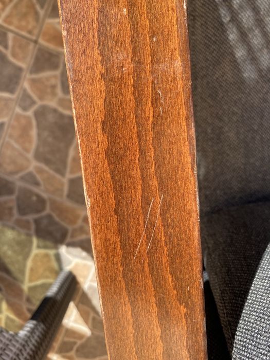 Cadeira-Poltrona de madeira e tecido