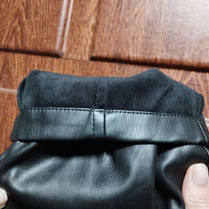 Продам женский комбинезон из экокожи