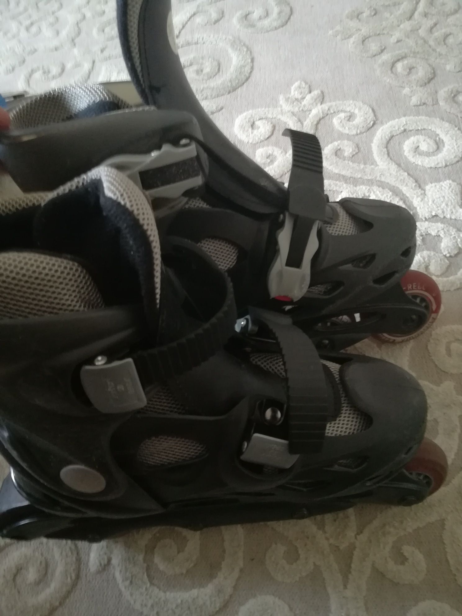 Patins em linha, tamanho 32 a 35