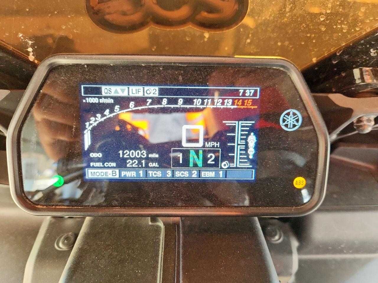 2023 YAMAHA Yzf R1