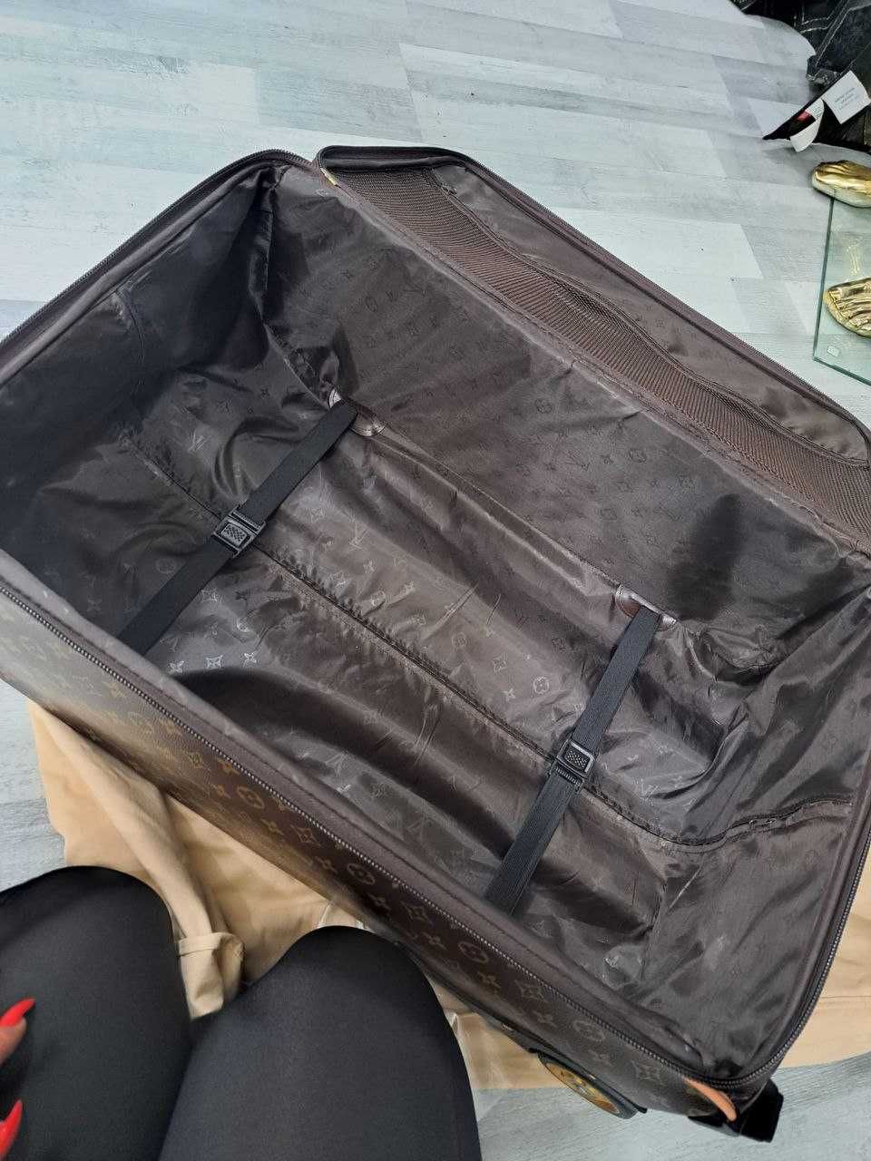 Ekskluzywna walizka marki Louis Vuitton