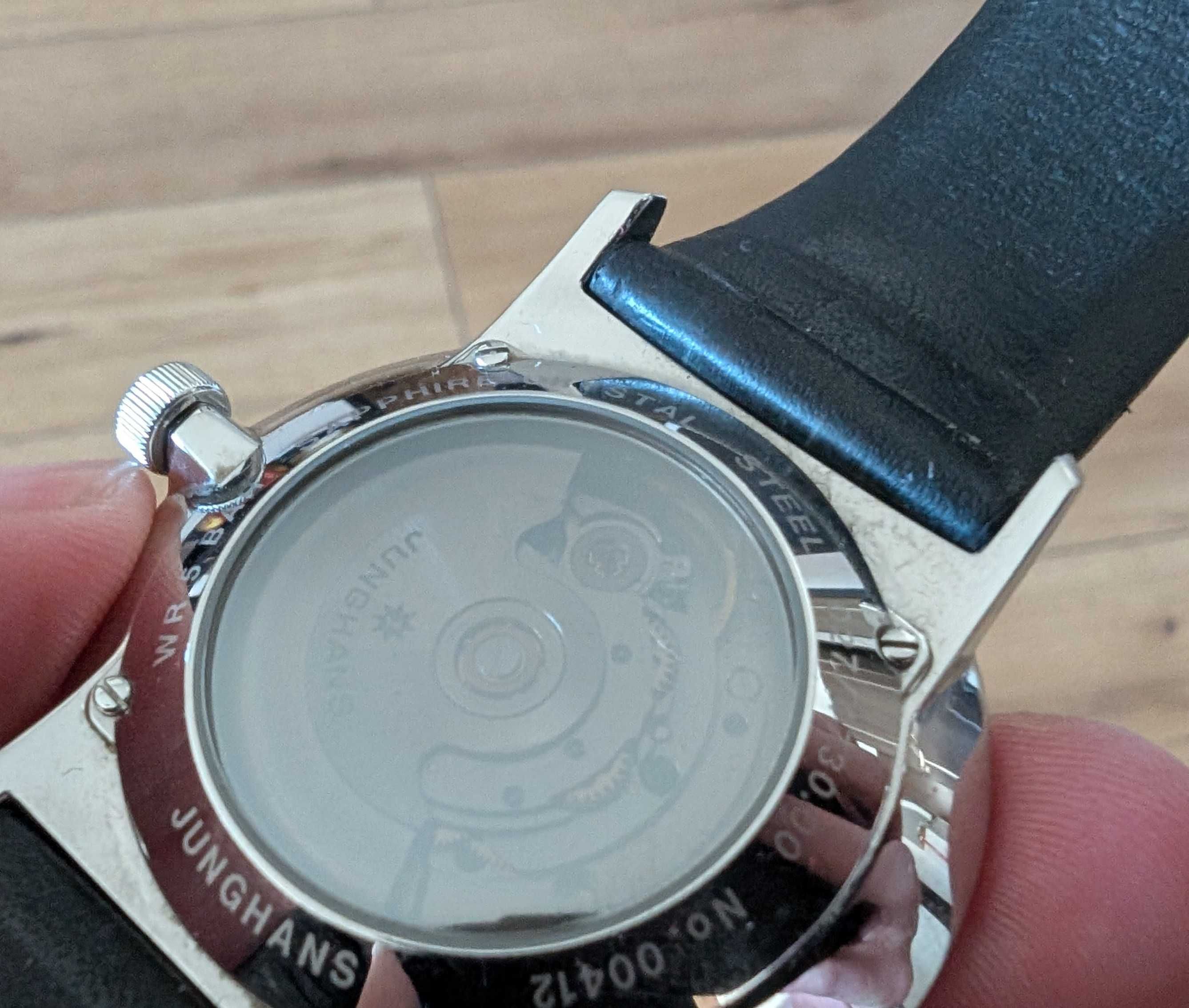 Zegarek Junghans Form A - automat, szafir, 39mm