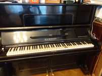Pianino Quandt dla Herman & Grossman Warszawa.