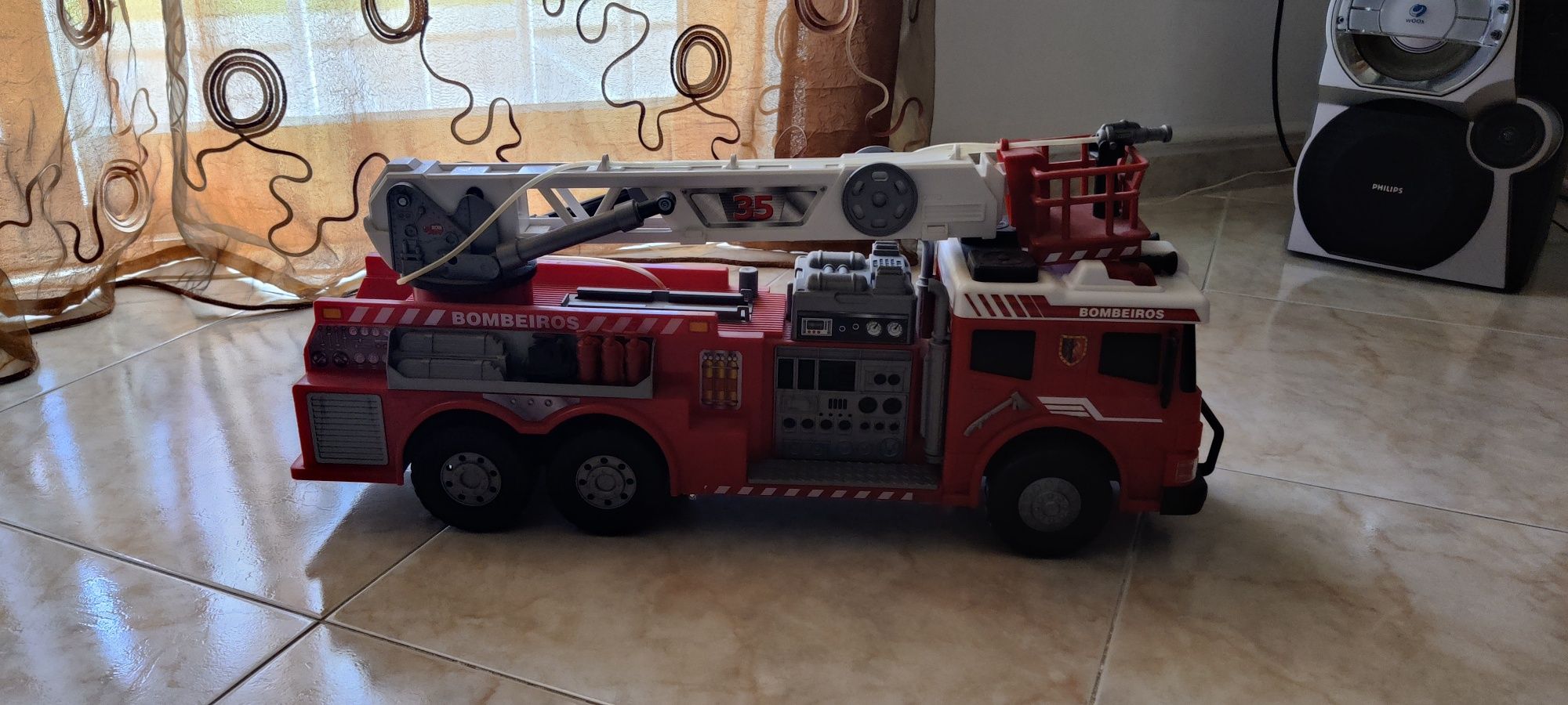 Camião dos bombeiros