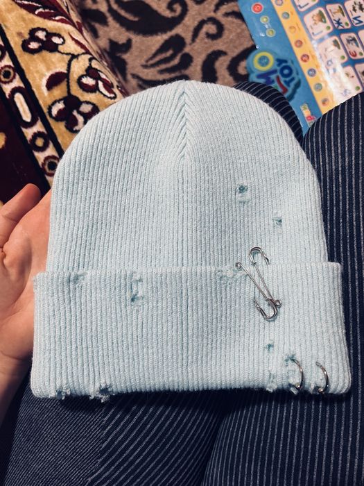 Шапка жіноча осіння