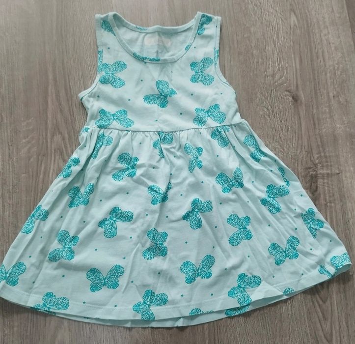 2 vestidos - tamanho 3