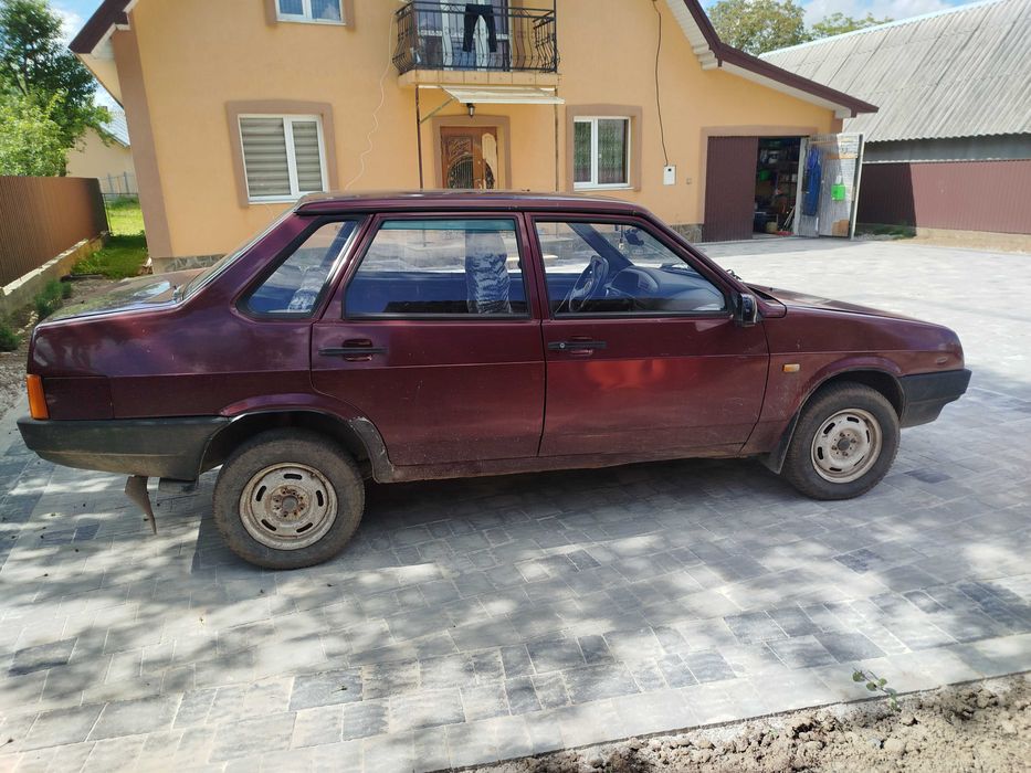 ВАЗ 21099 1,6інжектор 2007р.в