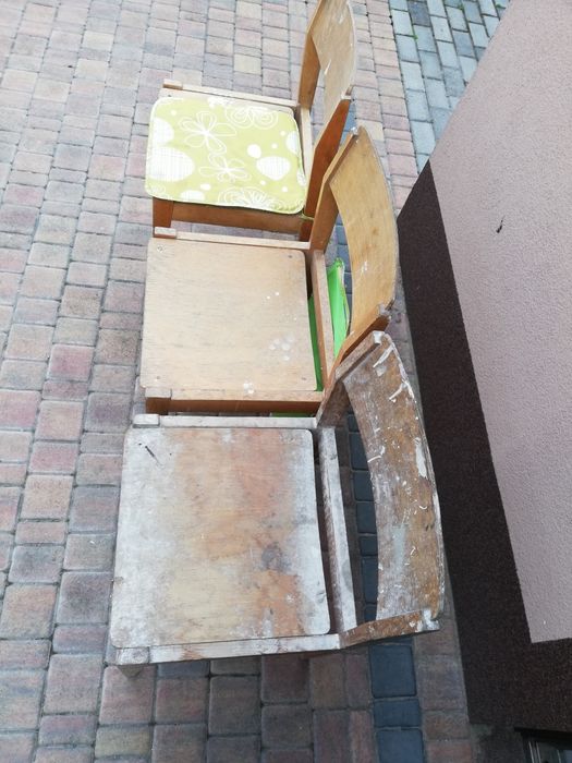 Krzesła drewniane PRL