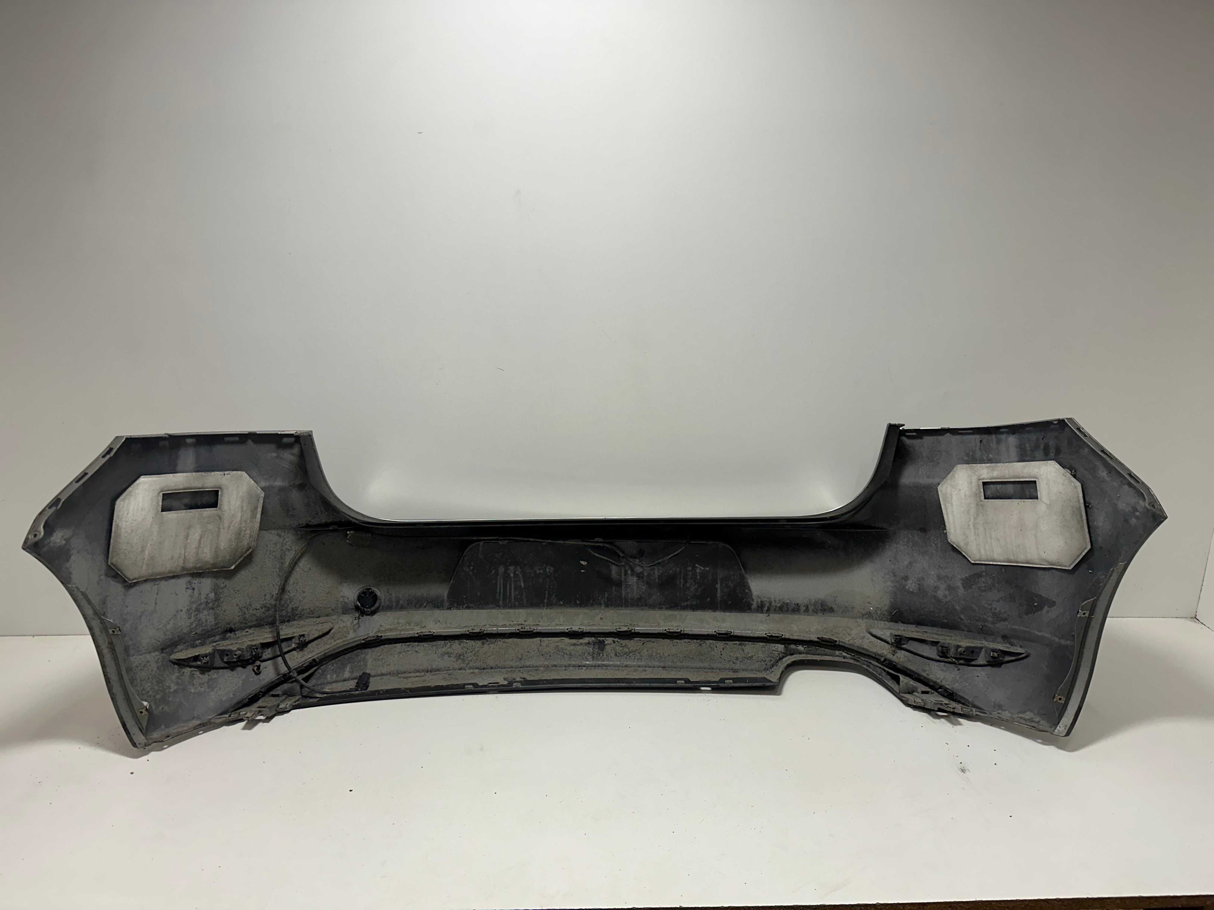 Zderzak tylny Volkswagen Golf VII hatchback
