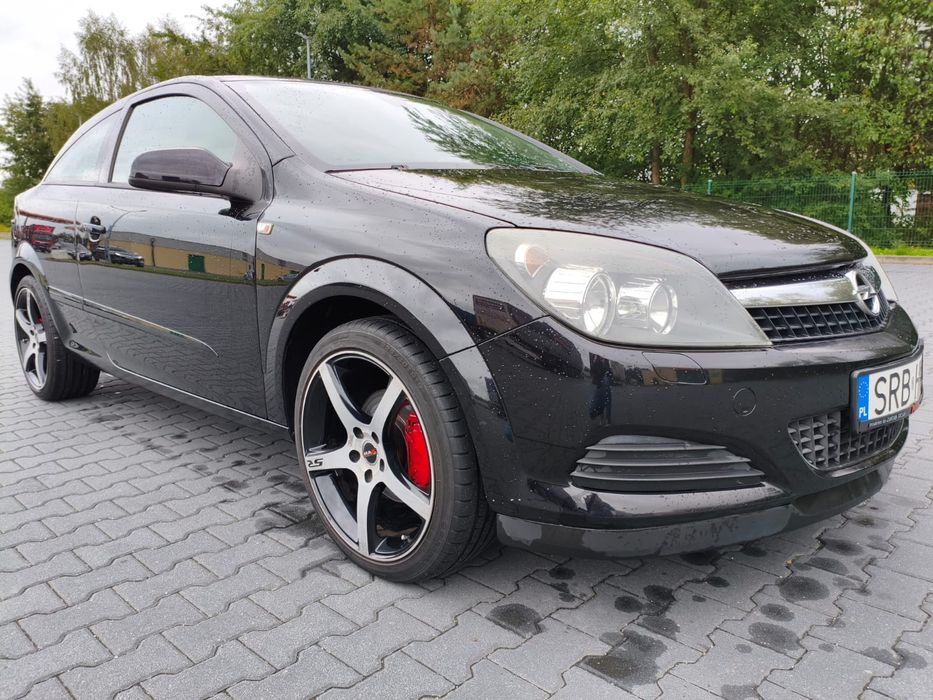 Opel Astra H GTC