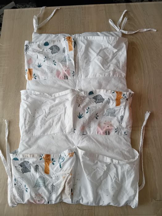 Organizer do łóżeczka i zabawki