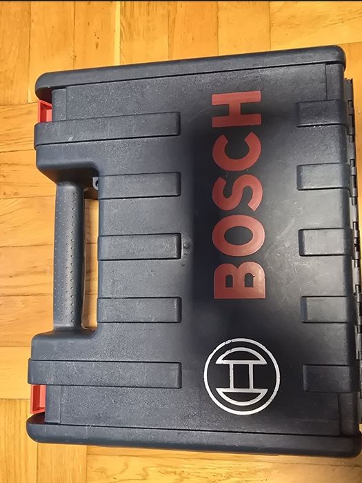 Skrzynka bosch...